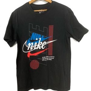 The Nike Tee Mens Graphic T Shirt 100% Cotton Black Short Sleeve Size M